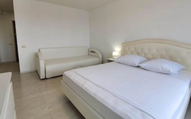 ZNS Rent (ZNS Rent) on 49 Lunacharsky Street