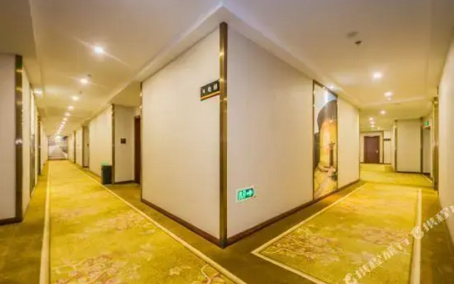 Super 8 Hotel Zhangzhou Passenger Transportation Center Station