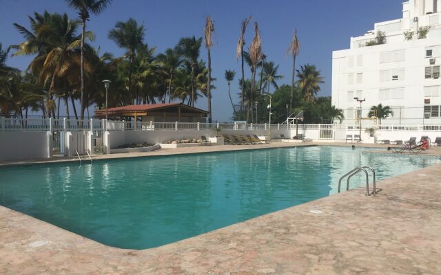 Marbella Del Caribe Beach Front Apt