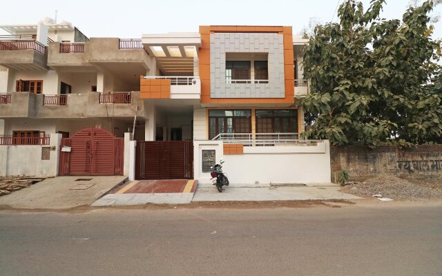 OYO 22764 Sun Hotel
