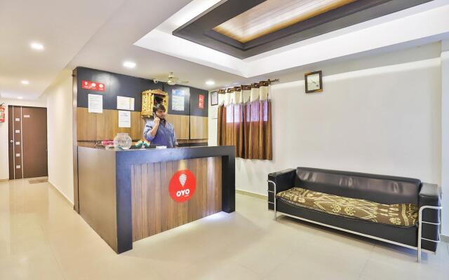 OYO 6752 Hotel Apollo