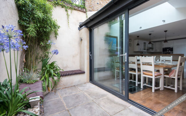 Onefinestay - South Kensington Apartments