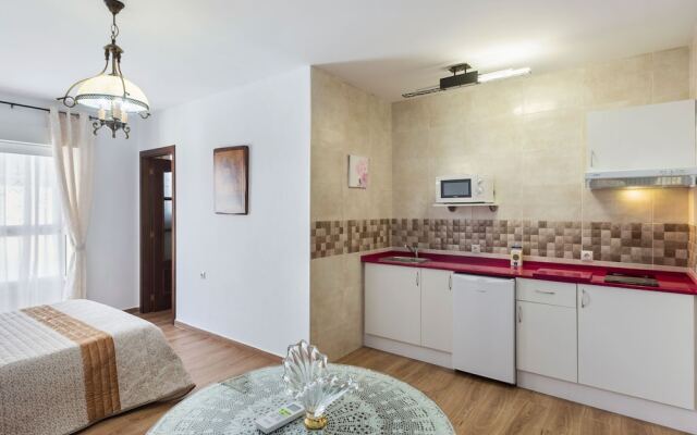 Elegant Holiday Home in Olvera With Terrace