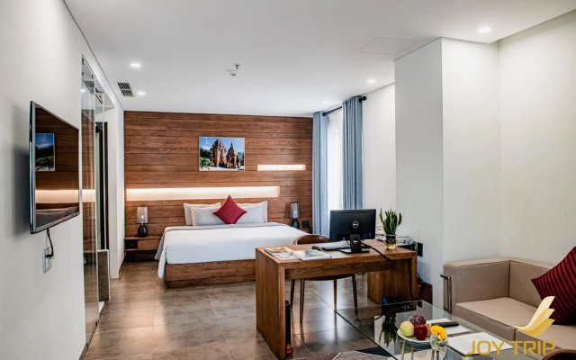 Joy Trip Hotel – Guest Rooms – Nha Trang