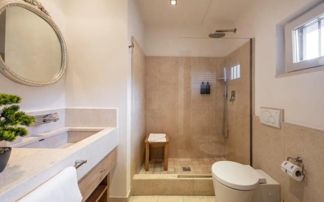 Milan Royal Suites & Luxury Apartments