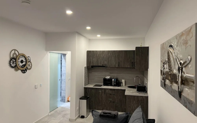 Stunning 3-Room Penthouse W10+W11