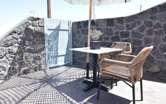 Panthea Suite Santorini