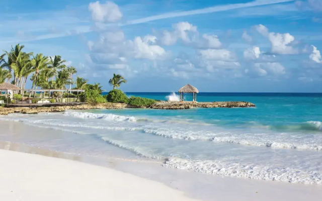 Oceanview Lux Villa - With Eden Roc Club Access