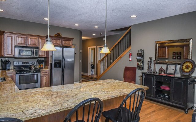 Breathe Easy 5 Bedroom Townhome