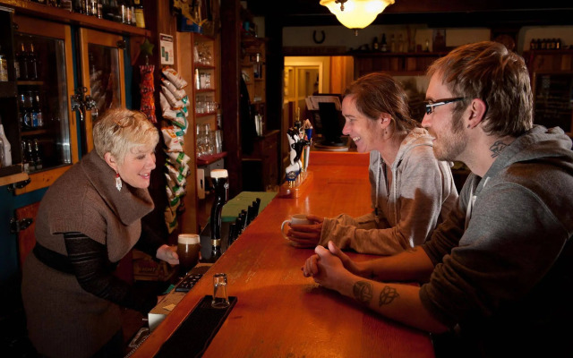Heriot Bay Inn
