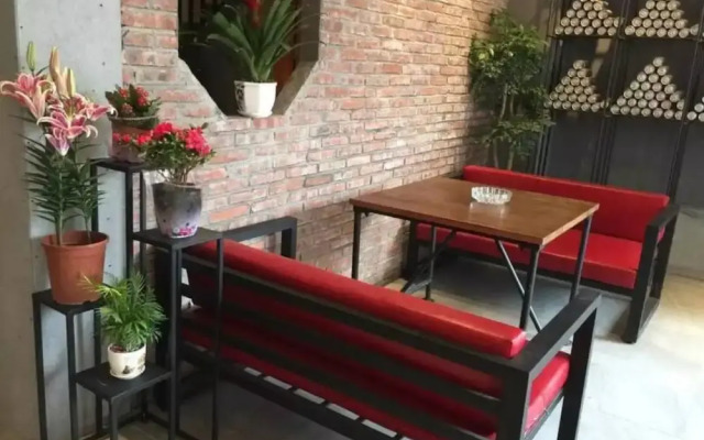 Holland Boutique Inn