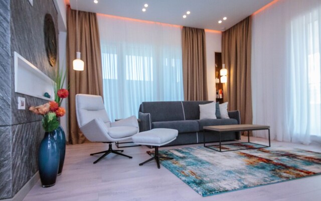 No 6 Apartments
