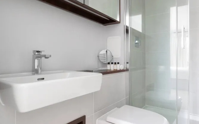 Paton Street by Onefinestay