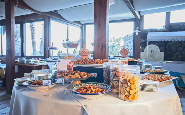 Suvaki Resort