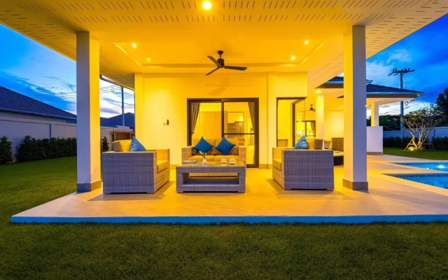 New Modern 3 Bedroom Villa MB35