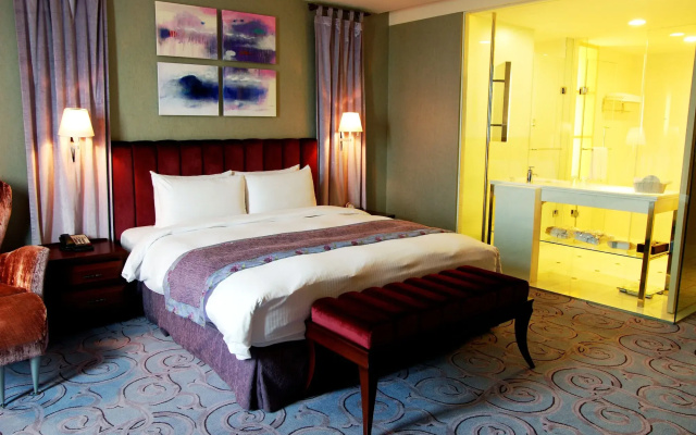 Grand Victoria Hotel