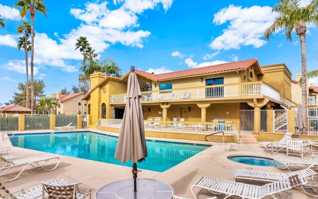 N92s1157 2 Bedroom Condo