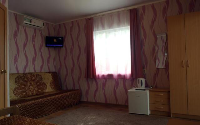 Na Rostovskoy 9 Guest House