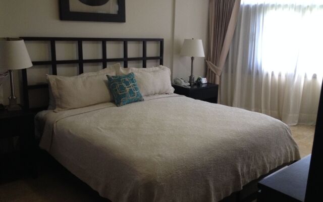 Lifestyle Royal Suites