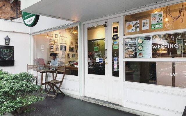 Weeping Willow Sukhumvit 26 – Hostel