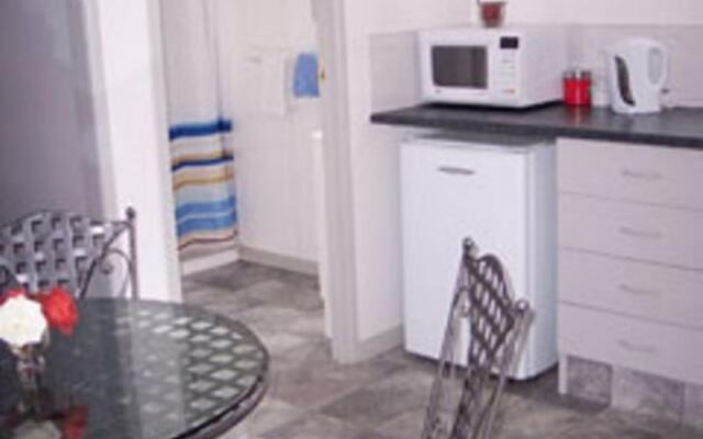 Sheffield Cabins & Apartments