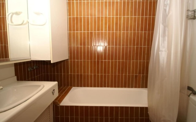 Inviting Apartment in Playa de Pals With Pool