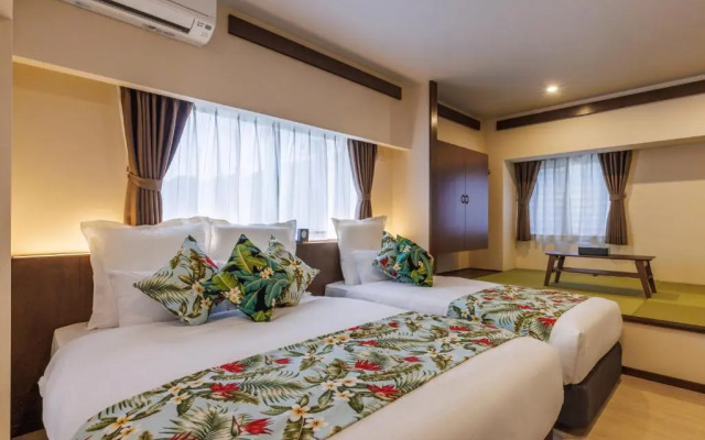 Aquaresort In Chatan