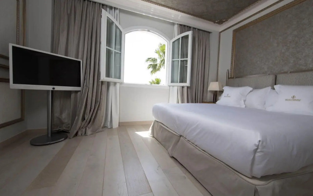 Las Dunas Grand Luxury Hotel
