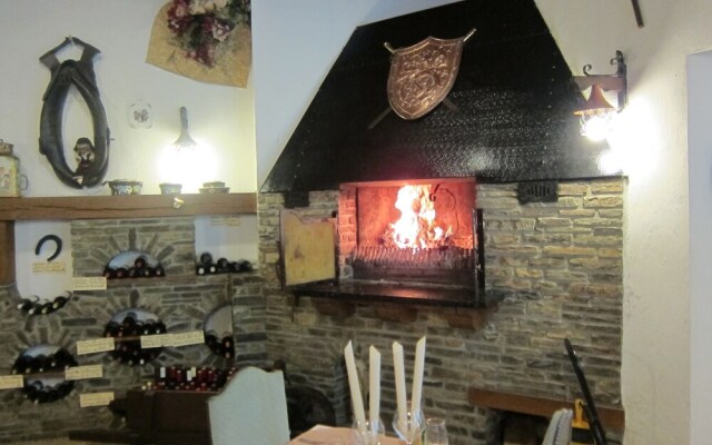 Hotel De France En Gaume