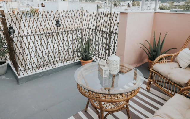 Bohemian Loft With View!