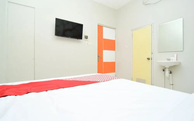 OYO 1040 Ace Hotel