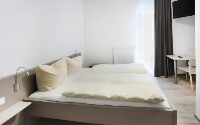 Apartment Hotel 37