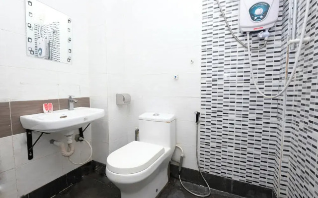 OYO 1105 Hotel 75