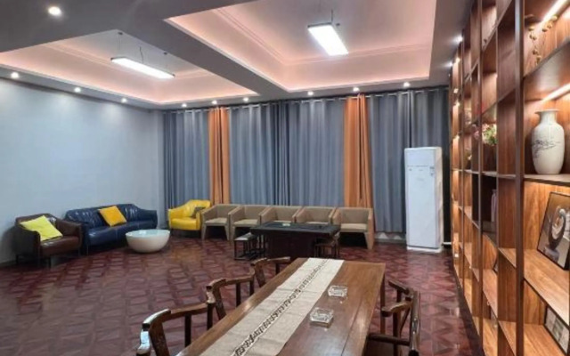 Iu Hotel Zhengzhou Science Avenue Zhengzhou University