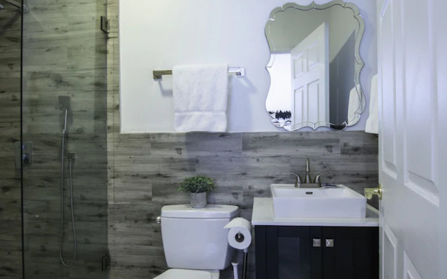 Legendary Prudhomme Chateau near FR QT by YouRent