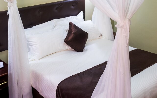 Maxland Hotel Juja