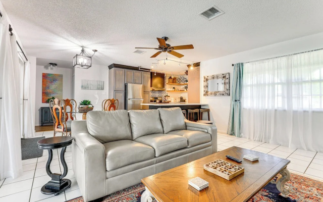 'tropical Landing' Stuart Home w/ Pool + Grill!