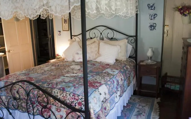 Blair Mountain Bed & Breakfast