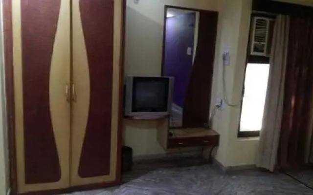 SPOT ON 70774 Hotel Rajshree