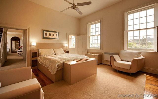 The Woodbridge Waterfront Rooms.