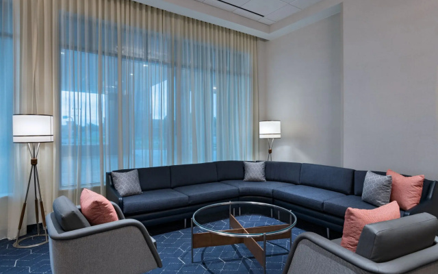 Courtyard By Marriott Dallas Frisco