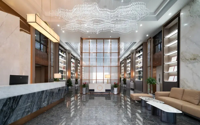 Ruiyue Resort Hotel