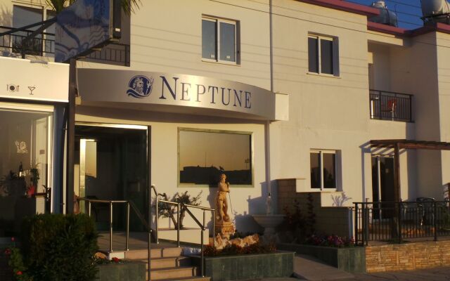 Neptune Hotel Apartments