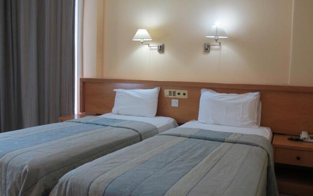 Flamingo Beach Hotel