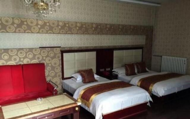 Qinxian Golden Coast Business Hotel