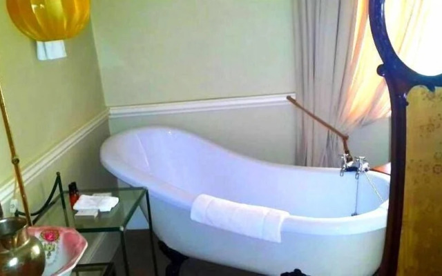 Riebeek Valley Hotel