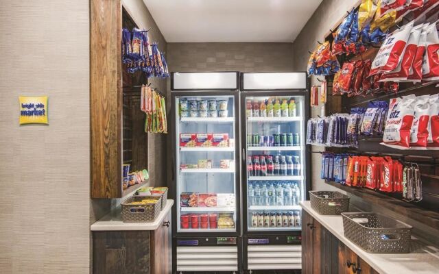 La Quinta Inn & Suites Chambersburg