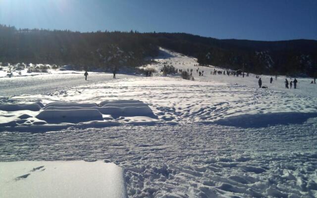 Отель Етерно