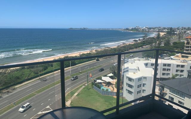 Beachfront Towers Apartments