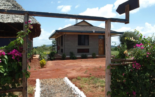 Voi Lutheran Guesthouse